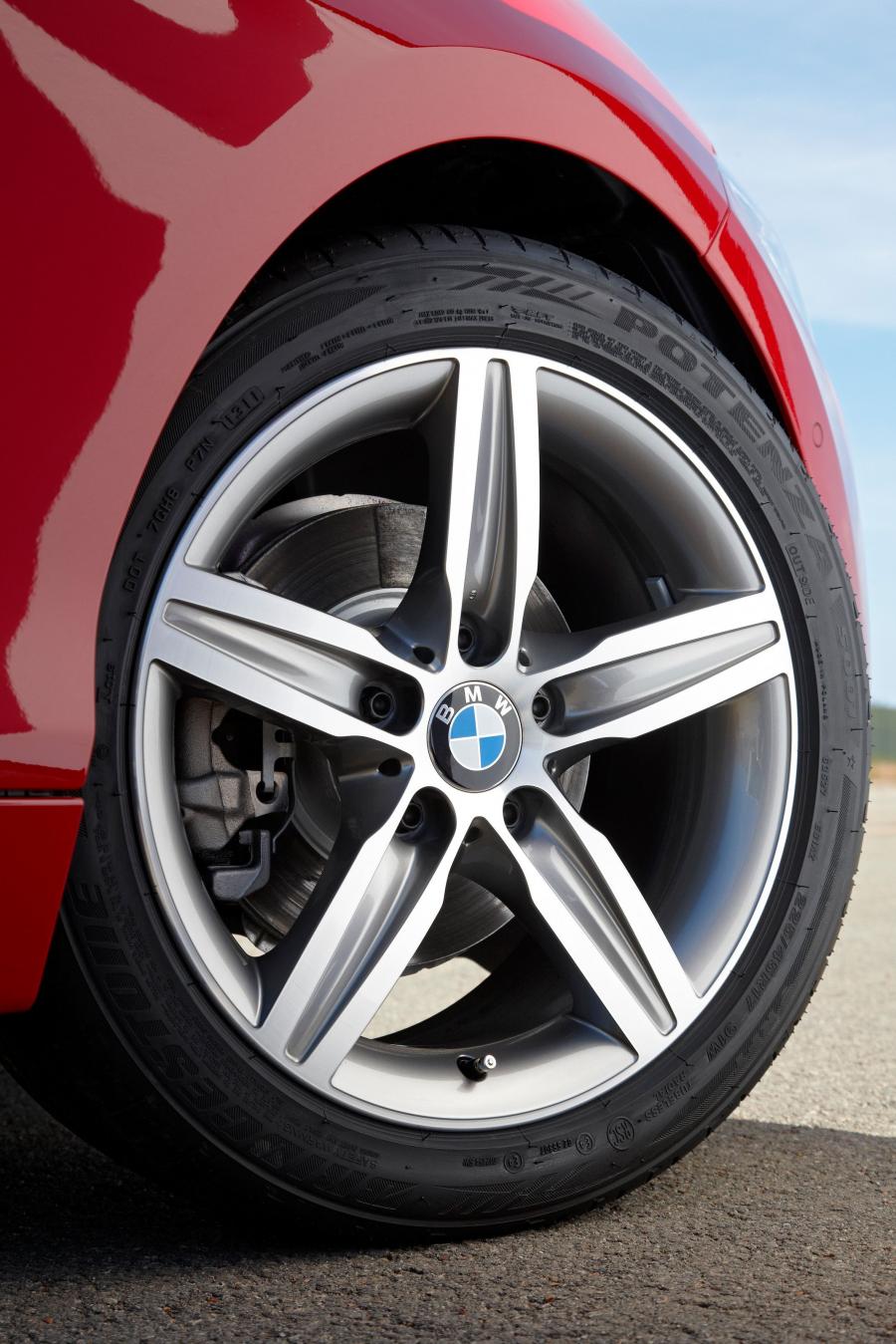  BMW 1-Series 2012 года  (фото 84 из 161)
